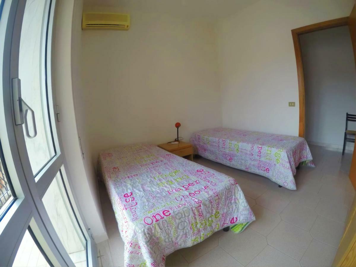 Apartment 500M From The Sea Badolato Marina Buitenkant foto